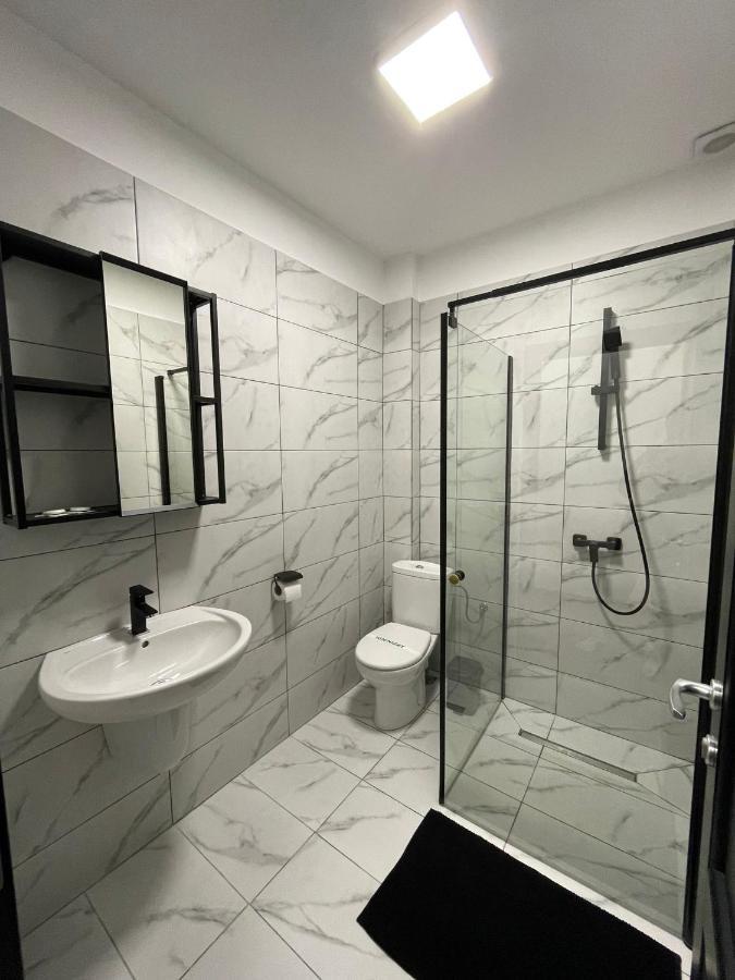 Hotel Rivoli Букурещ Екстериор снимка
