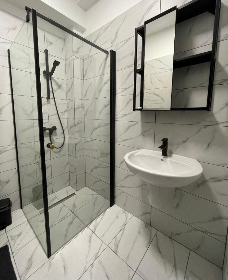Hotel Rivoli Букурещ Екстериор снимка