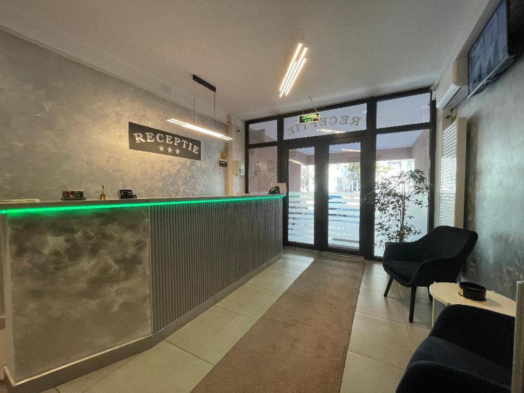 Hotel Rivoli Букурещ Екстериор снимка